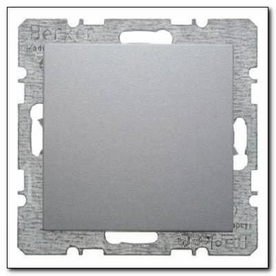 Zaślepka z elementem centralnym; alu; B.1/B.7 Glas Numer katalogowy: 10091404